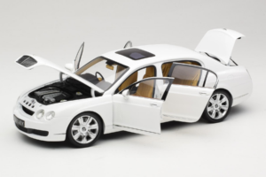 Bentley Continental Flying Spur Hvid Minichamps 1:18 100139461 Metal — billede 2 af 8