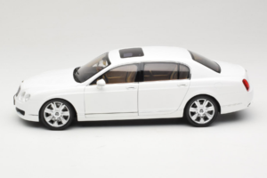 Bentley Continental Flying Spur Hvid Minichamps 1:18 100139461 Metal — billede 4 af 8
