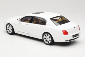 Bentley Continental Flying Spur Hvid Minichamps 1:18 100139461 Metal — billede 7 af 8
