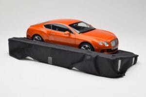 Bentley Continental GT Orange Metallic Minichamps 1:18 100139921 Metal — billede 6 af 8