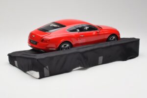 Bentley Continental GT St. James Red Minichamps 1:18 100139922 Metal — billede 3 af 8