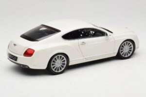 Bentley Continental GT Hvid Minichamps 1:18 100139621 Metal — billede 3 af 8