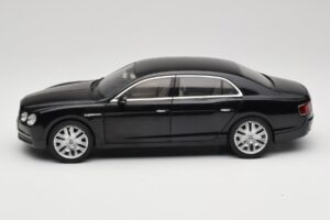 Bentley Flying Spur W12 Onyx Black Kyosho 1:18 08891NX Metal — billede 4 af 8