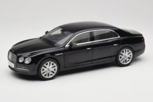 Bentley Flying Spur W12 Onyx Black Kyosho 1:18 08891NX Metal