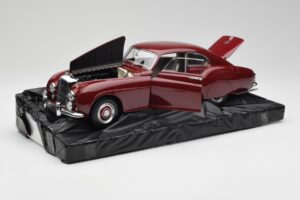 Bentley R-Type Continental Tudor Rød Minichamps 1:18 100139421 Metal — billede 2 af 8