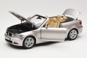 BMW 1 Series E88 Cabriolet Mineral Silver Metallic Kyosho 1:18 80430427020 Metal — billede 2 af 8