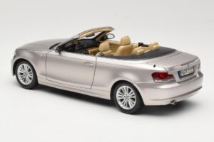 BMW 1 Series E88 Cabriolet Mineral Silver Metallic Kyosho 1:18 80430427020 Metal — billede 7 af 8
