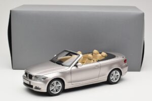 BMW 1 Series E88 Cabriolet Mineral Silver Metallic Kyosho 1:18 80430427020 Metal — billede 8 af 8