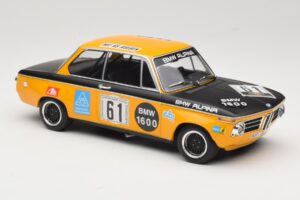 BMW 1600-2 BMW Alpina #61 R. Herzog / N. Lauda DNF 6 Hours Nurburgring 1970 Minichamps 1:18 155702661 Metal — billede 4 af 6