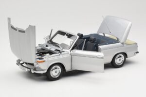 BMW 1600 Cabriolet Sølv Minichamps 1:18 80430145819 Metal — billede 2 af 8
