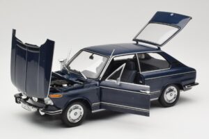 BMW 1600 Touring Blå Minichamps 1:18 80430145823 Metal — billede 2 af 8