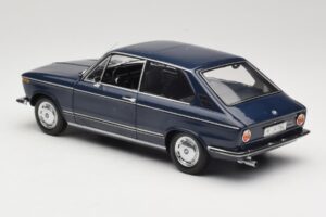 BMW 1600 Touring Blå Minichamps 1:18 80430145823 Metal — billede 7 af 8