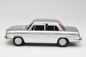 BMW 1800 Ti Sølv Minichamps 1:18 107024000 Resin — billede 3 af 6