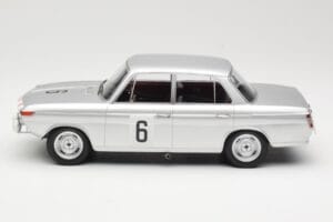BMW 1800 TiSA #6 J. Munaron / K. Eppelein 24 Hours of Spa 1965 Minichamps 1:18 155652906 Metal — billede 3 af 6