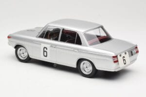 BMW 1800 TiSA #6 J. Munaron / K. Eppelein 24 Hours of Spa 1965 Minichamps 1:18 155652906 Metal — billede 5 af 6
