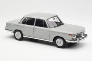 BMW 1800 TiSA Bernina Grå AUTOart 1:18 70621 Metal — billede 6 af 8