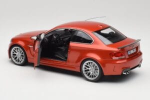 BMW 1M Coupe E82 Sakhir Orange Metallic Minichamps 1:18 110020020 Metal — billede 5 af 8