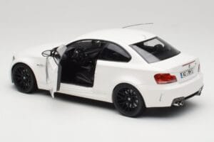 BMW 1M Coupe E82 Hvid Minichamps 1:18 110020022 Metal — billede 5 af 8