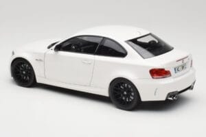 BMW 1M Coupe E82 Hvid Minichamps 1:18 110020022 Metal — billede 7 af 8