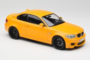 BMW 1M Coupe E82 Gul Minichamps 1:18 110020026 Metal — billede 6 af 8