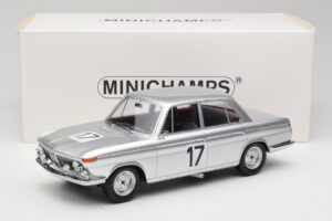 BMW 2000 Ti #17 J. Ickx / H. Hahne 24 Hours of Spa 1966 Winners Minichamps 1:18 107662517 Resin — billede 6 af 6