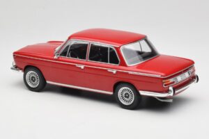 BMW 2000 121 Rød MCG 1:18 MCG18543 Metal — billede 5 af 6