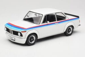 BMW 2002 E10 Turbo Hvid MCG 1:18 MCG18408-R Metal