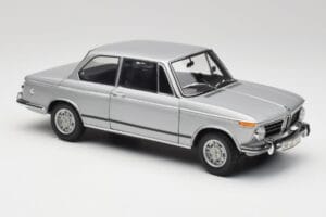 BMW 2002 Tii Polaris Sølv AUTOart 1:18 80430146517 Metal — billede 6 af 8
