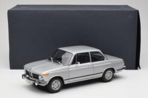 BMW 2002 Tii Polaris Sølv AUTOart 1:18 80430146517 Metal — billede 8 af 8