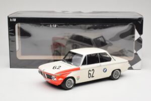 BMW 2002 tiK BMW AG #1 H. Hahne / D. Quester Class Winner Guards International 6 Hours Brands Hatch 1969 Minichamps 1:18 1556 — billede 6 af 6