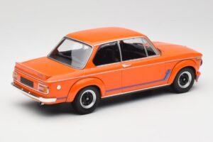 BMW 2002 Turbo Orange Minichamps 1:18 155026202 Metal — billede 2 af 6