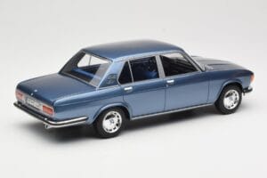 BMW 2500 E3 Blue Metallic BoS Models 1:18 BOS030 Resin — billede 2 af 6