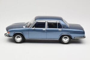 BMW 2500 E3 Blue Metallic BoS Models 1:18 BOS030 Resin — billede 3 af 6