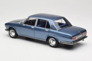 BMW 2500 E3 Blue Metallic BoS Models 1:18 BOS030 Resin — billede 5 af 6