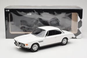 BMW 2800 CS E9 Hvid Minichamps 1:18 155028030 Metal — billede 6 af 6
