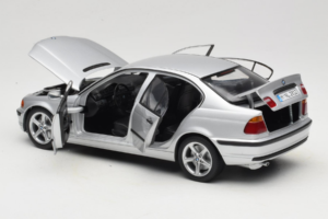 BMW 3 Series E46 Sølv UT Models 1:18 80439421535 Metal — billede 5 af 8