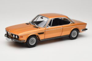 BMW 3.0 CSi E9 Gold Metallic Minichamps 1:18 180029027 Metal