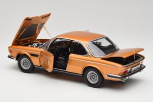 BMW 3.0 CSi E9 Gold Metallic Minichamps 1:18 180029027 Metal — billede 5 af 8