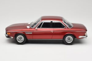 BMW 3.0 CSi E9 Red Metallic Minichamps 1:18 155028031 Metal — billede 3 af 6