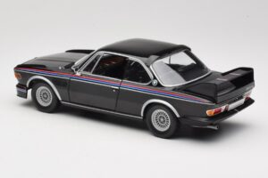 BMW 3.0 CSL E9 Sort Minichamps 1:18 180029025 Metal — billede 7 af 8