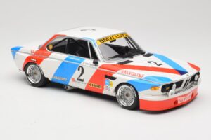 BMW 3.0 CSL E9 #2 Luigi Racing A. de Fierlant / P. Xhenceval Winners 24 Hours of Spa 1975 Minichamps 1:18 155752602 Metal — billede 4 af 6