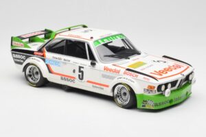 BMW 3.0 CSL E9 #5 Assoc Interim J-C. Chavan / A. Detrin Winners 24 Hours of Spa 1976 Minichamps 1:18 155762505 Metal — billede 4 af 6