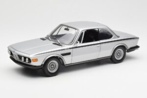 BMW 3.0 CSL E9 Sølv Minichamps 1:18 180029020 Metal