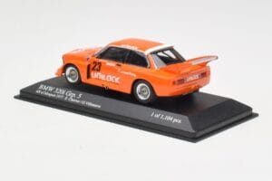 BMW 320i Group 5 #23 E. Cheever / G. Villeneuve 6 Hours of Mosport Class Winners 1977 Damaged Spoiler Minichamps 1:43 4007723 — billede 4 af 5
