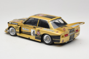 BMW 320i #4 Warsteiner J. Obermoser DRM 1977 Minichamps 1:18 180772105-R1 Metal — billede 7 af 8