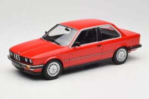 BMW 323i E21 Rød Minichamps 1:18 155026000 Metal