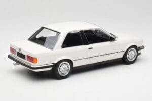 BMW 323i E21 Hvid Minichamps 1:18 155026005 Metal — billede 2 af 6