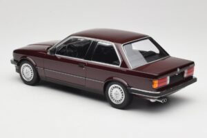 BMW 323i E30 Dark Red Metallic Minichamps 1:18 155026007 Metal — billede 5 af 6
