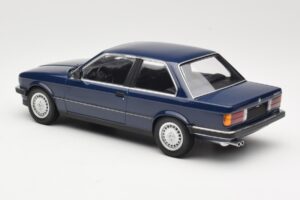BMW 323i E30 Saturn Blue Minichamps 1:18 155026009 Metal — billede 5 af 6