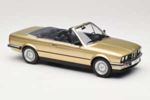 BMW 325i E30 Cabriolet Beige MCG 1:18 MCG18544 Metal — billede 4 af 6